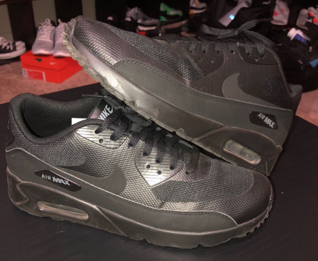 Nike Air Max 90 Ultra 2.0 Essential - Nike Air shoe collectible - Main Image 2