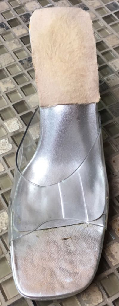 Clean No Back Healed Sandal  shoe collectible - Main Image 2