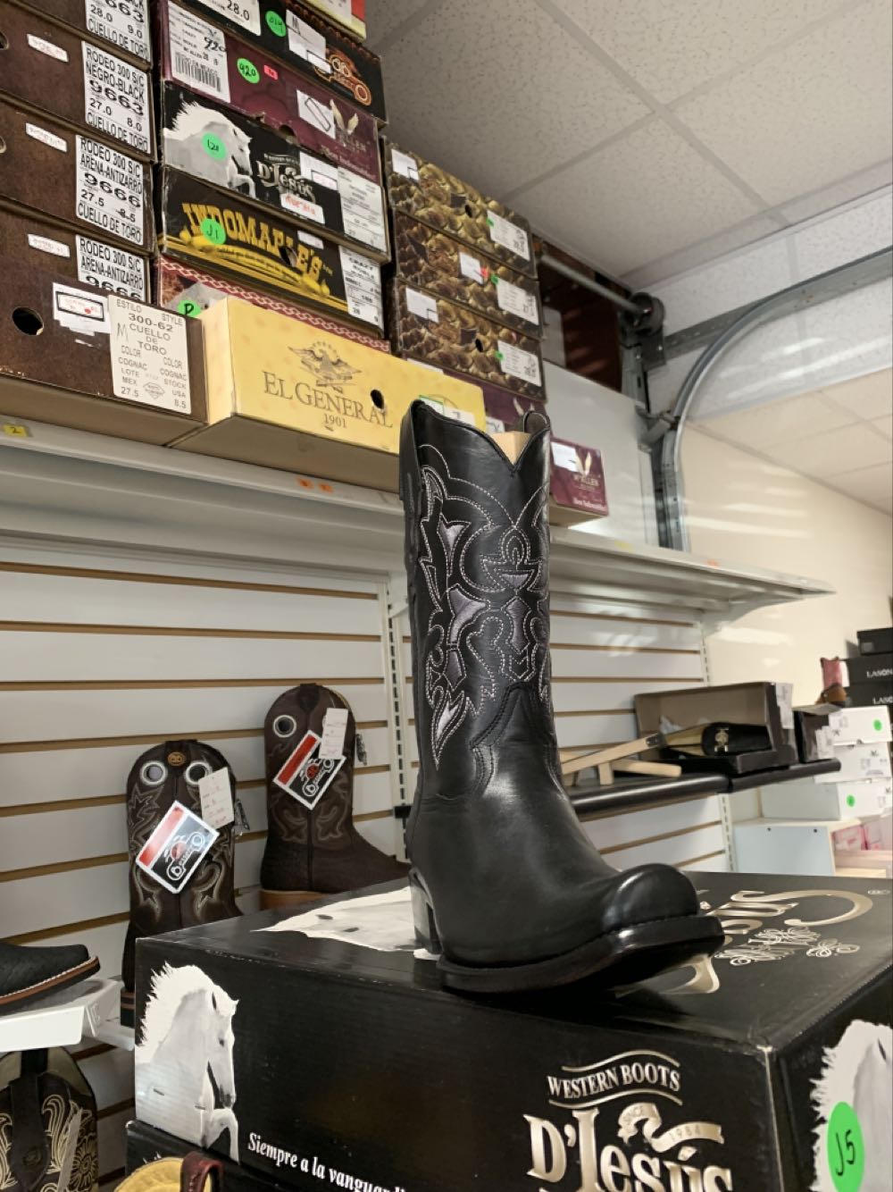 TD Air Jordan 1 Retro High OG ‘Court Purple’