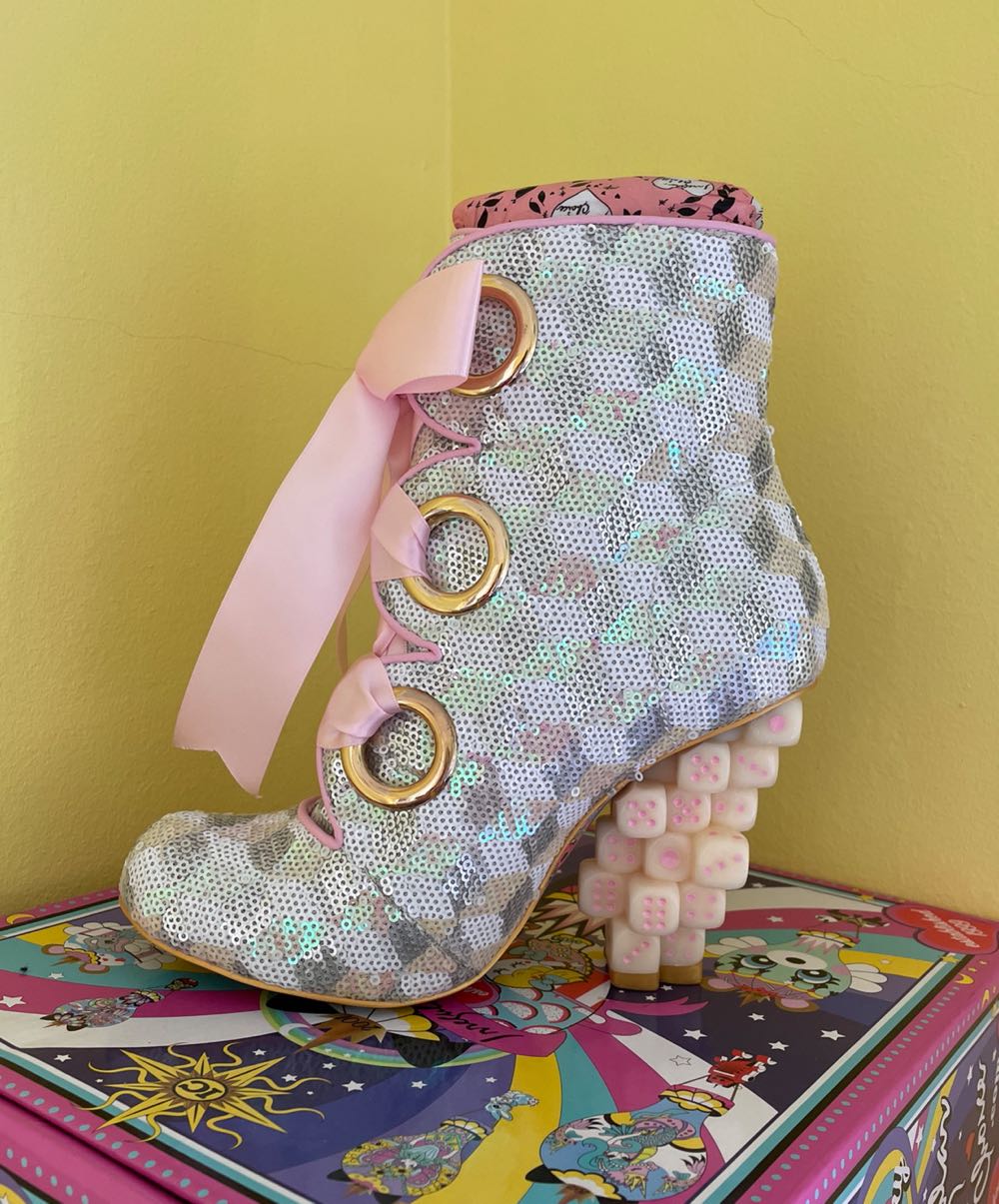 Old Navy Gladiator Lace-Up Sandals