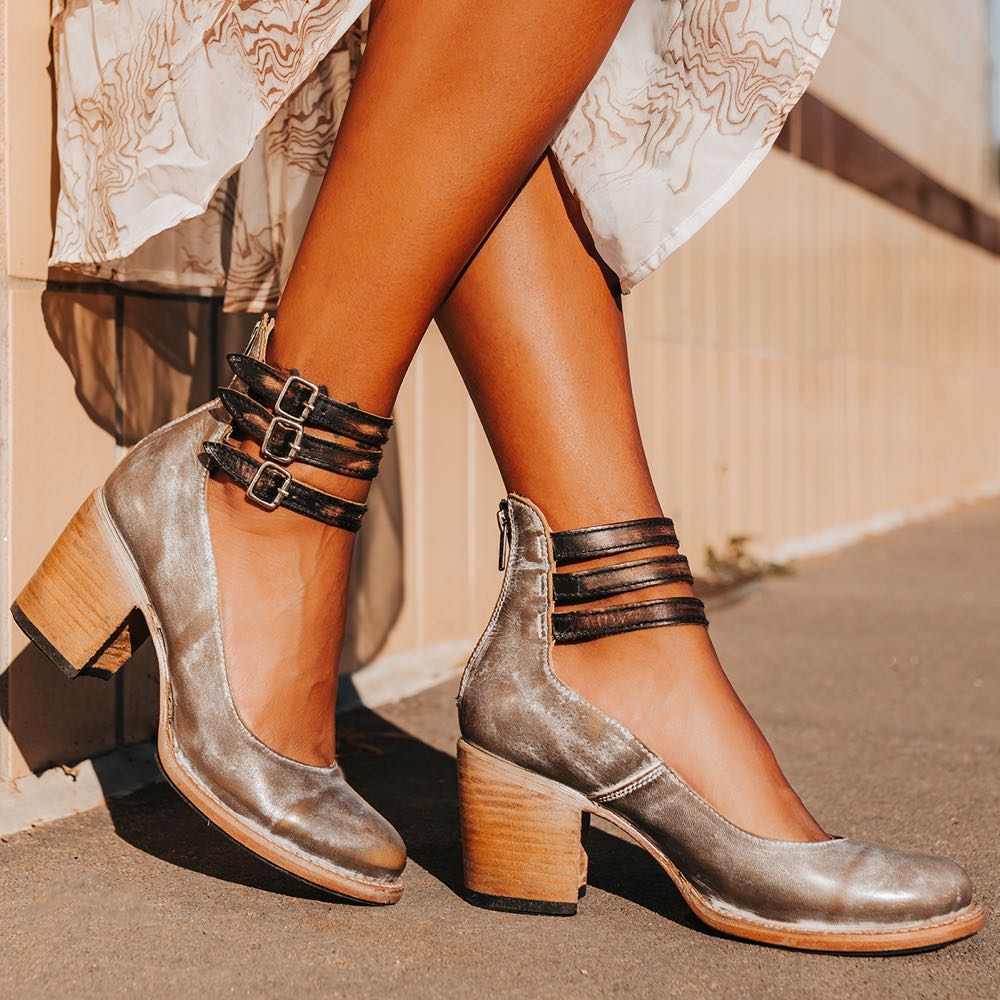 Black old school slip on tennis