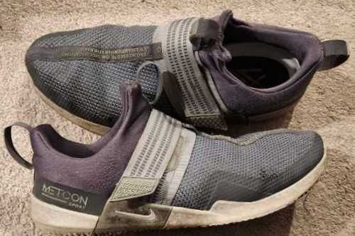 Jordan Mens Air Jordan 1 Retro High 555088 030 Pine Green 2.0 Size 8.5