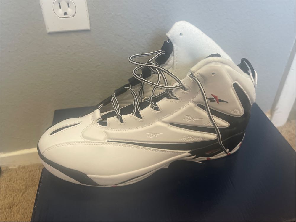 Adidas Big Kid Predator Edge.3 Firm Ground Core Black White Vivid Red 5