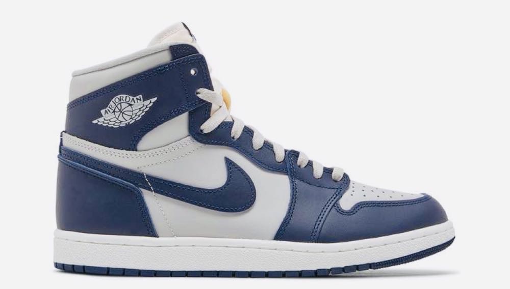 Jordan Mens Air Jordan 1 High 85 - Air Jordan Brand shoe collectible [Barcode 195866137622] - Main Image 2