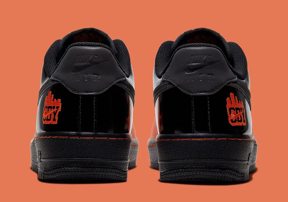 Nike Air Force 1 Low - Nike shoe collectible - Main Image 4