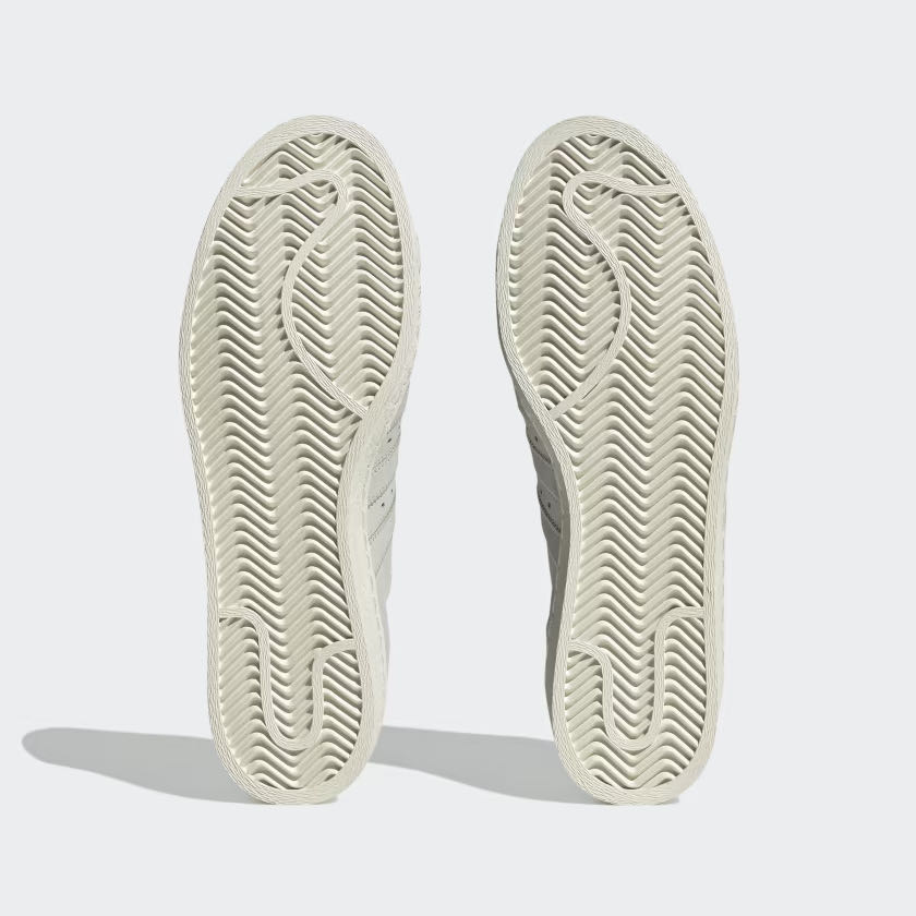 Superstar 82 - Adidas shoe collectible [Barcode 195749101573] - Main Image 4