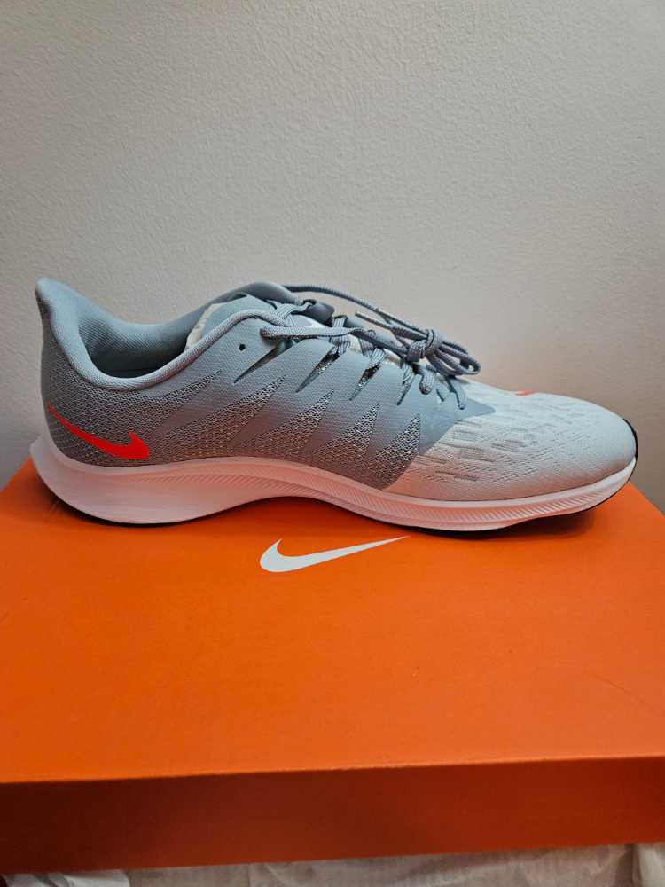Nike Zoom Rival Fly CD7288-002 - Nike shoe collectible [Barcode 192499408921] - Main Image 2