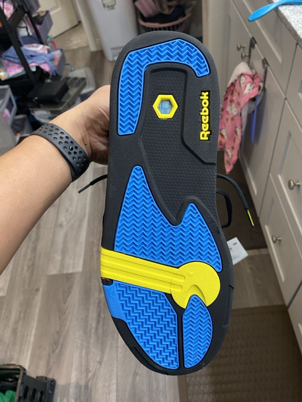 Reebok Pump Omni Zone 2 Nerf  shoe collectible [Barcode 194827695263] - Main Image 2