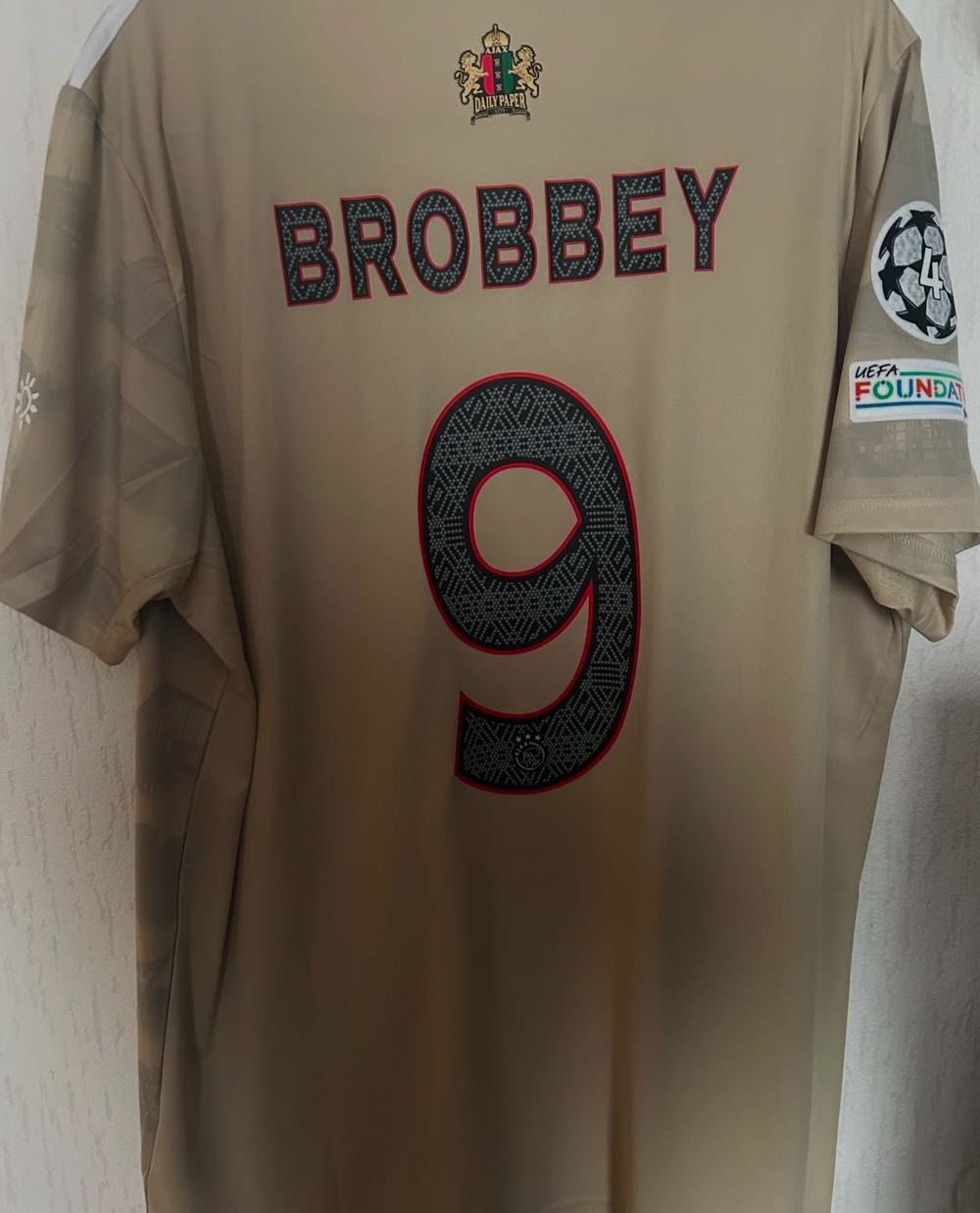 2022/2023 3e  shoe collectible - Main Image 2