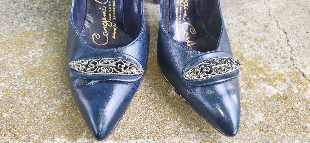 1950s Navy Blue "Cangemi Coeds” heels designed by Salvatore Cangemi - salvatore Cangemi shoe collectible - Main Image 2