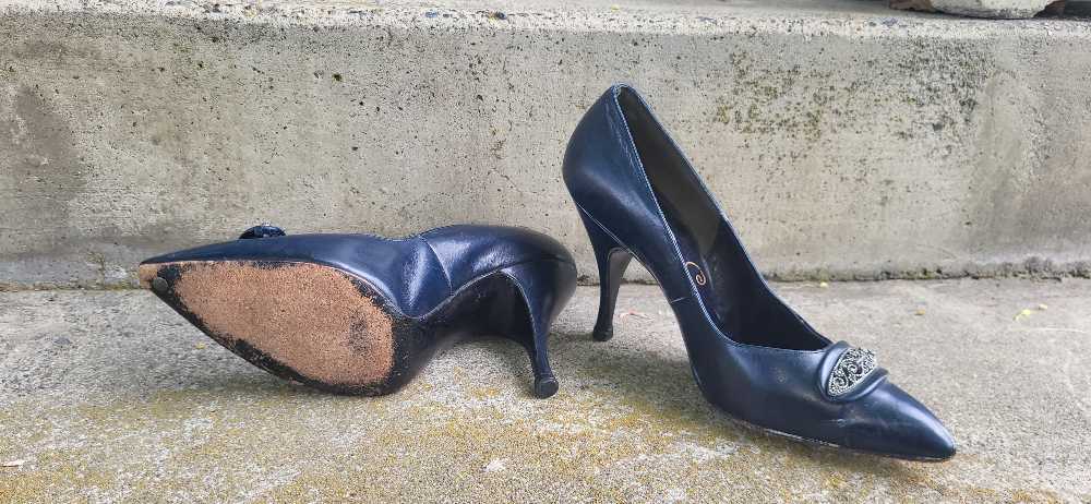 1950s Navy Blue "Cangemi Coeds” heels designed by Salvatore Cangemi - salvatore Cangemi shoe collectible - Main Image 3