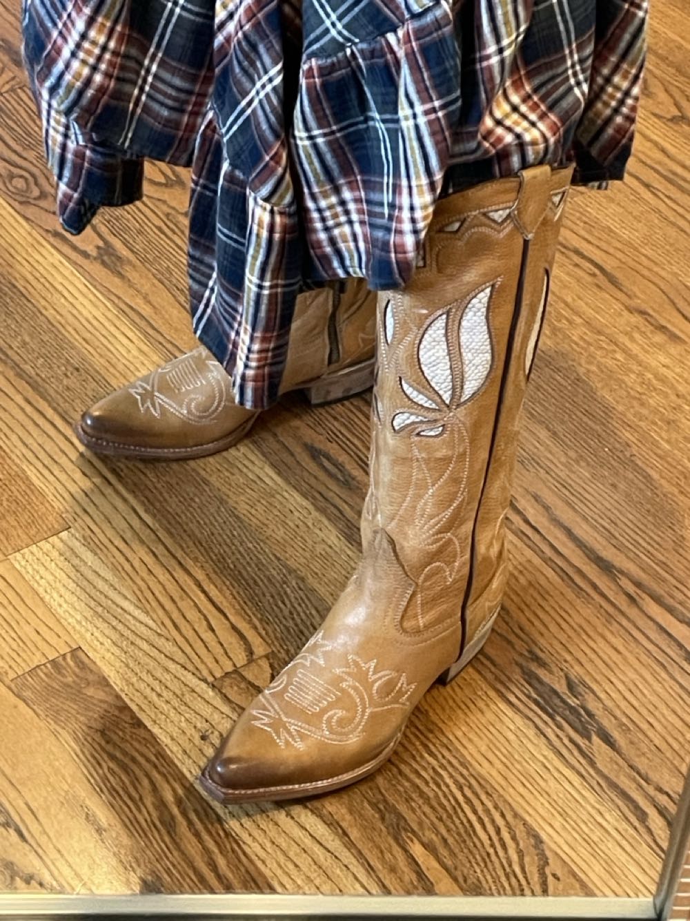 Rosie - Freebird By Steven shoe collectible - Main Image 2