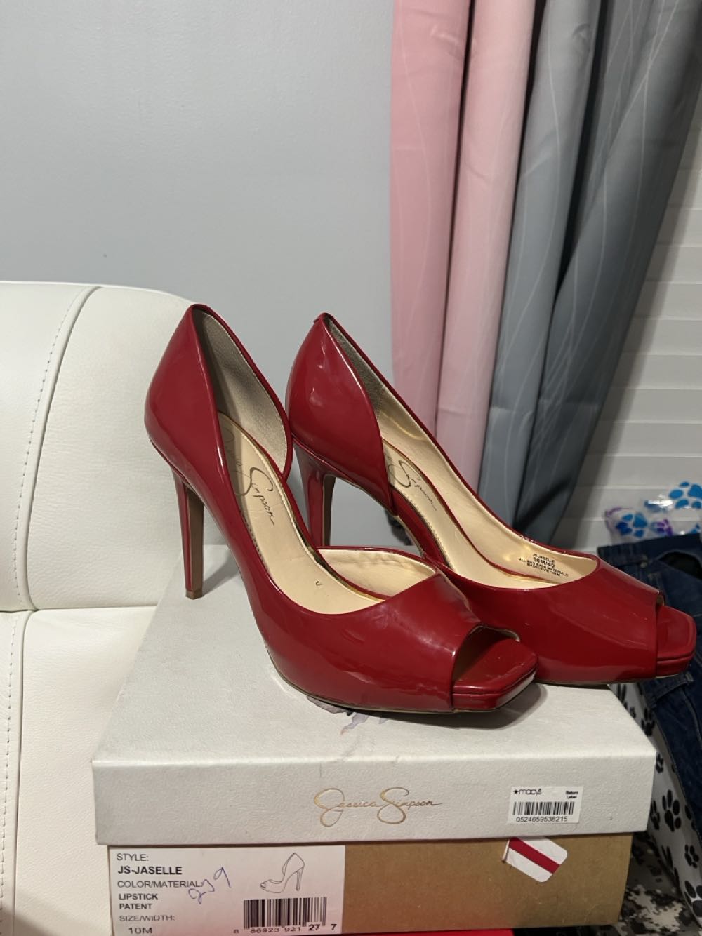 JS-Jaselle - Jessica Simpson shoe collectible [Barcode 886923921277] - Main Image 2