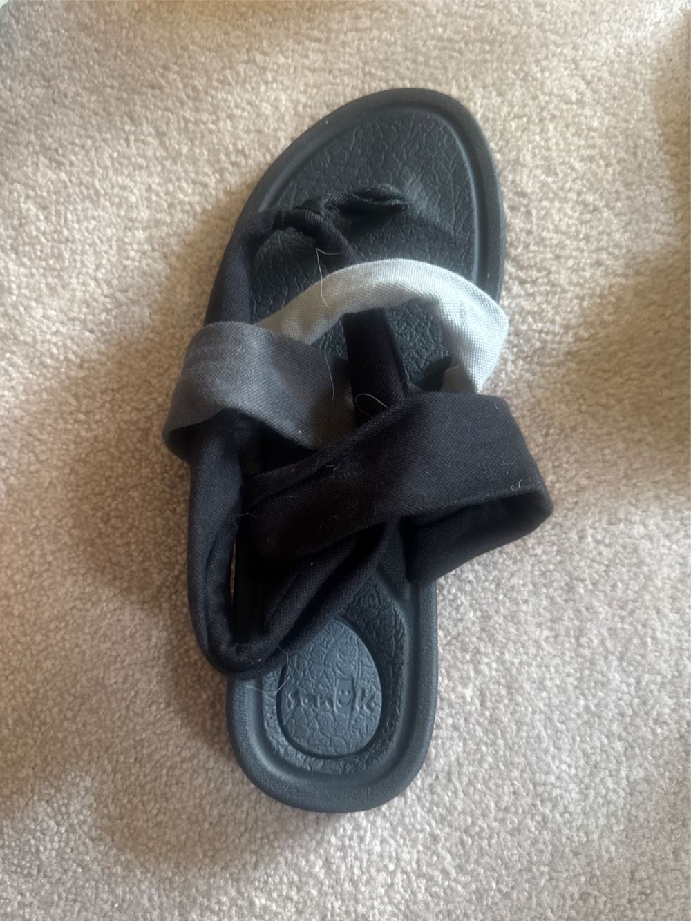 Adidas D Rose 4 – Think Pink Size: 15