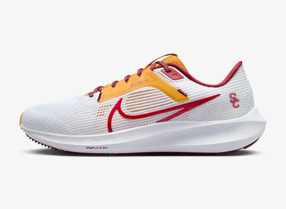 USC Nike Zoom Pegasus 40 - Nike shoe collectible [Barcode 196609367054] - Main Image 2