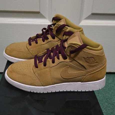 Air Jordan 1 Mid Men’s Shoes White Light Smoke Grey Black Size 9.5