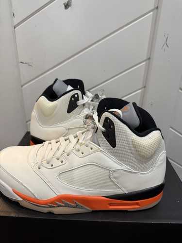 Lebron XVI 16 Equality