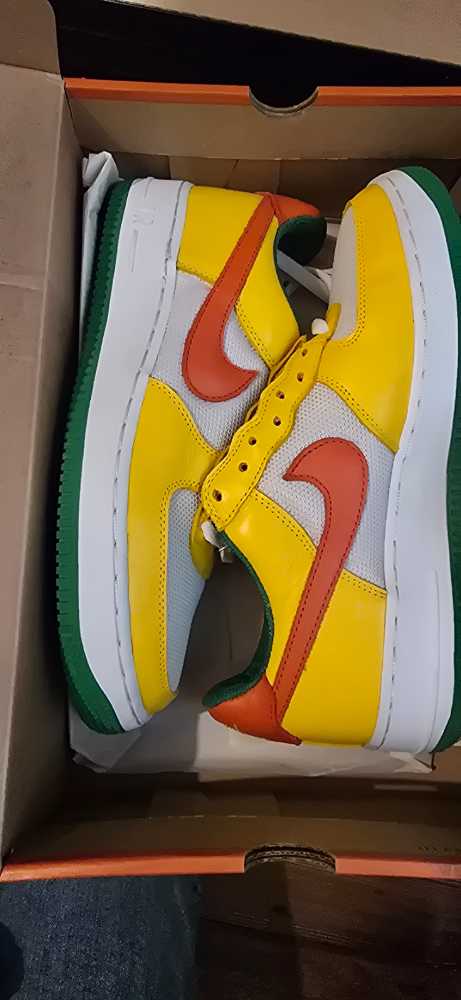 Upc Lookup For 8262169##### - Nike Vintage shoe collectible [Barcode 826216998463] - Main Image 2