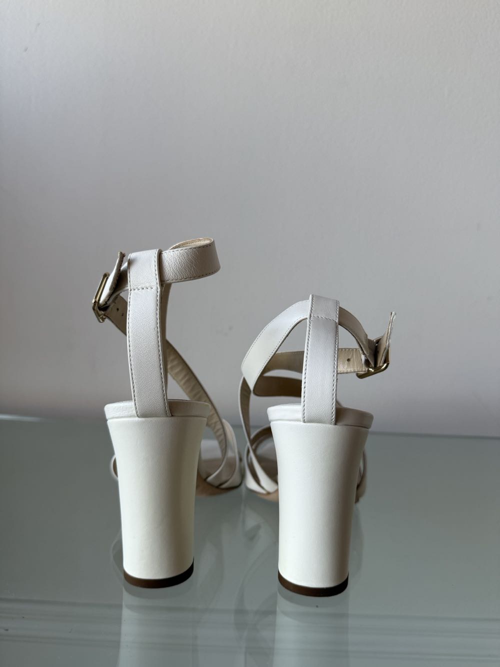 Jimmy Choo - Jimmy Choo shoe collectible - Main Image 3