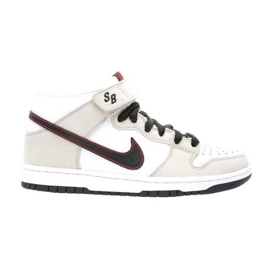 Air Jordan Ma2 ”concord”