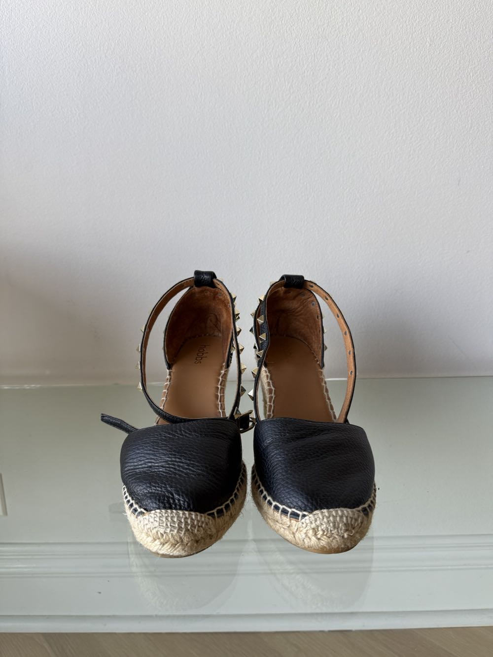 Hobbs - Hobbs shoe collectible - Main Image 2