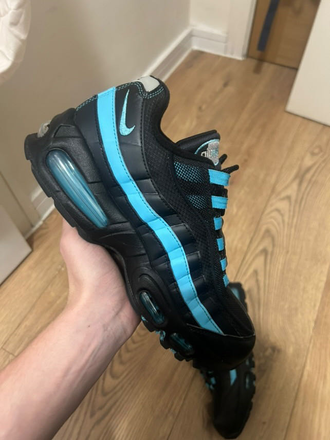 BIG BUBBLE BALTIC BLUE - Nike Air Max 95 shoe collectible - Main Image 3