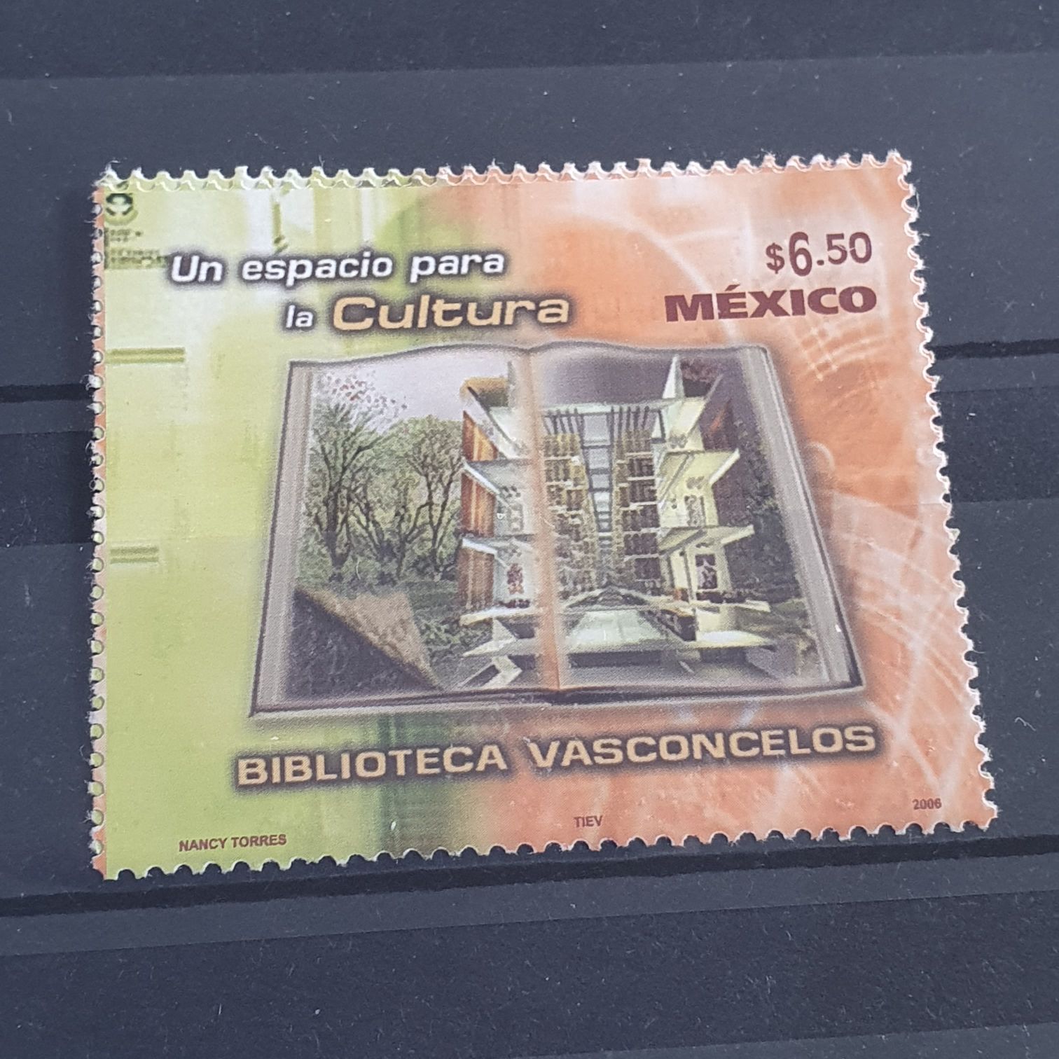 4489a. Statue of Liberty & Flag [FOREVER] (PNC 5)