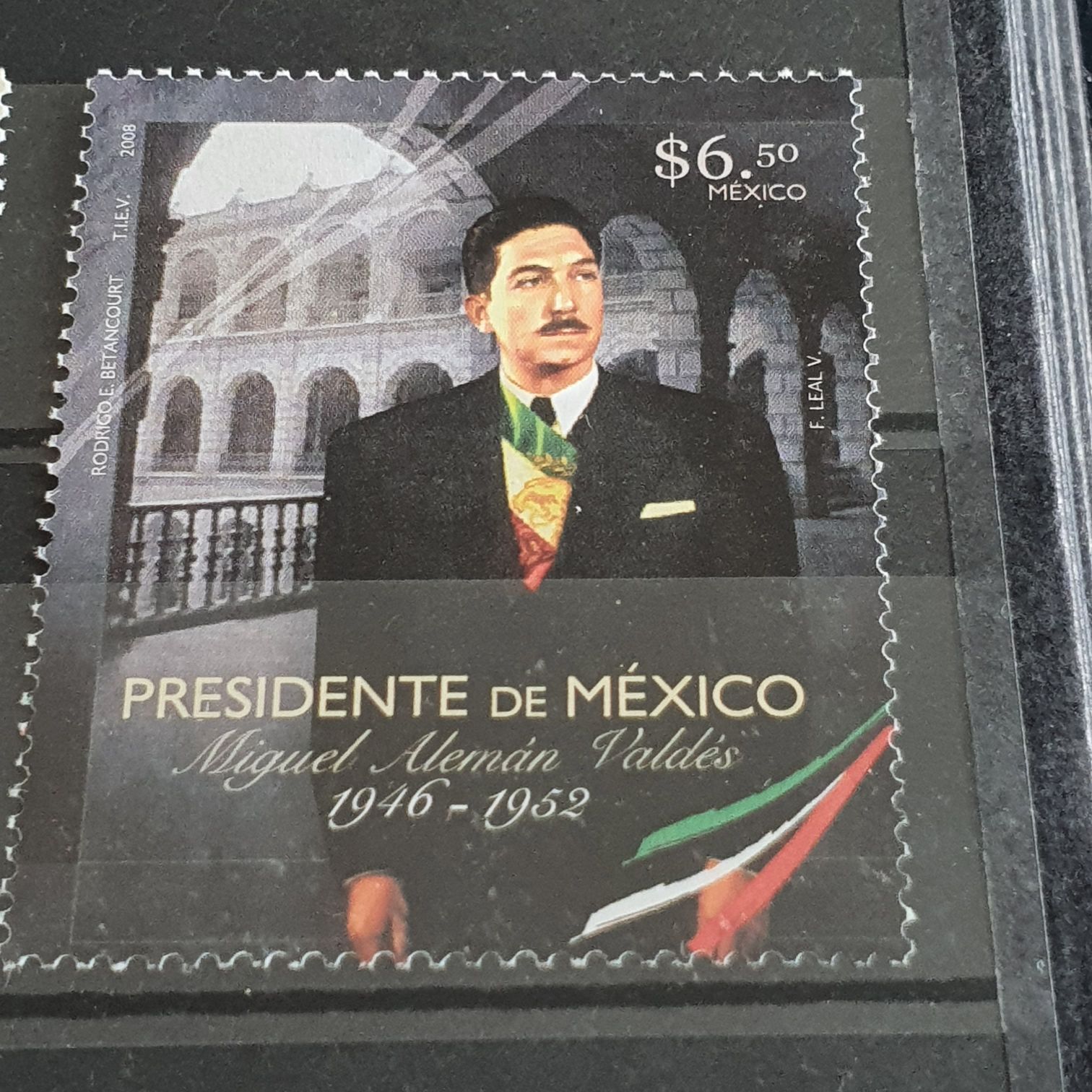 Presidente De México  stamp collectible - Main Image 2