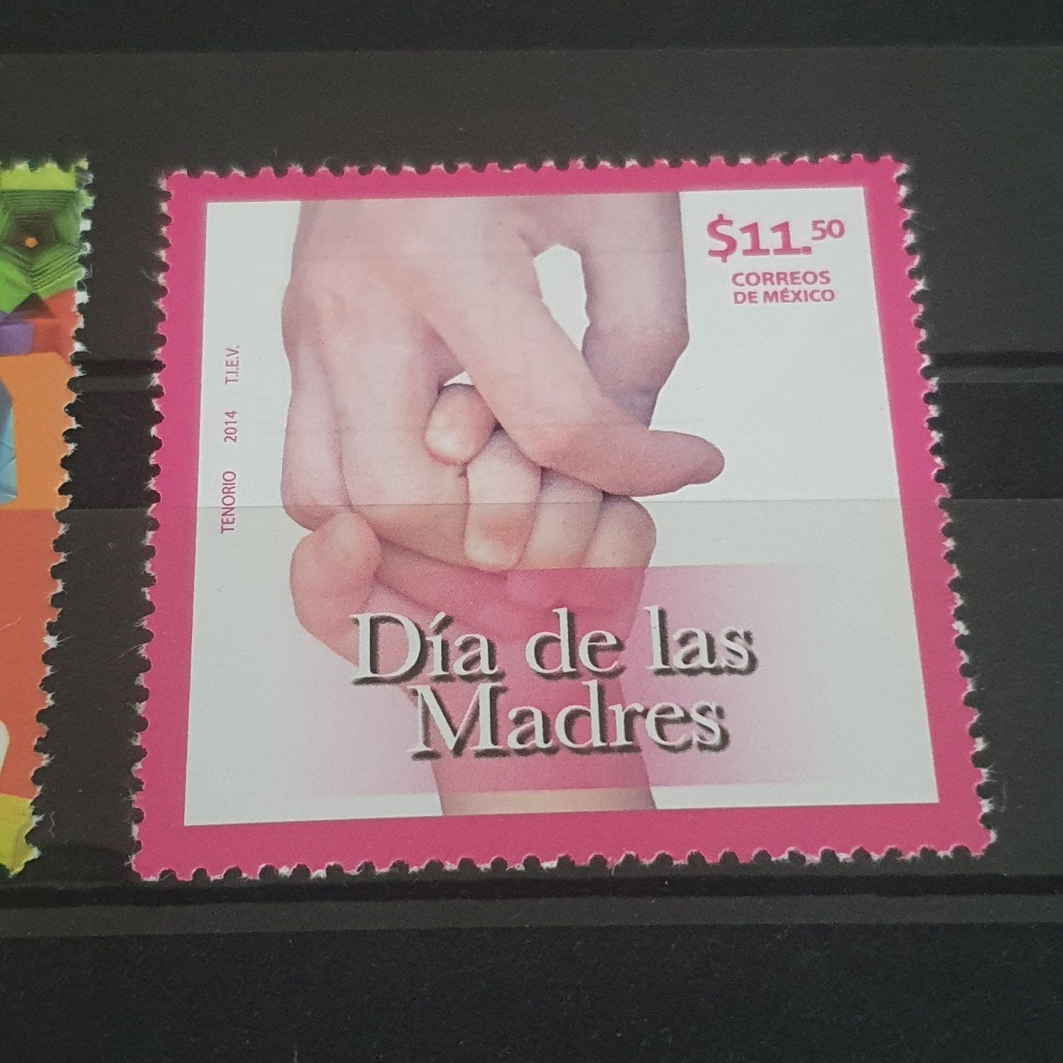Día De Las Madres  stamp collectible - Main Image 2