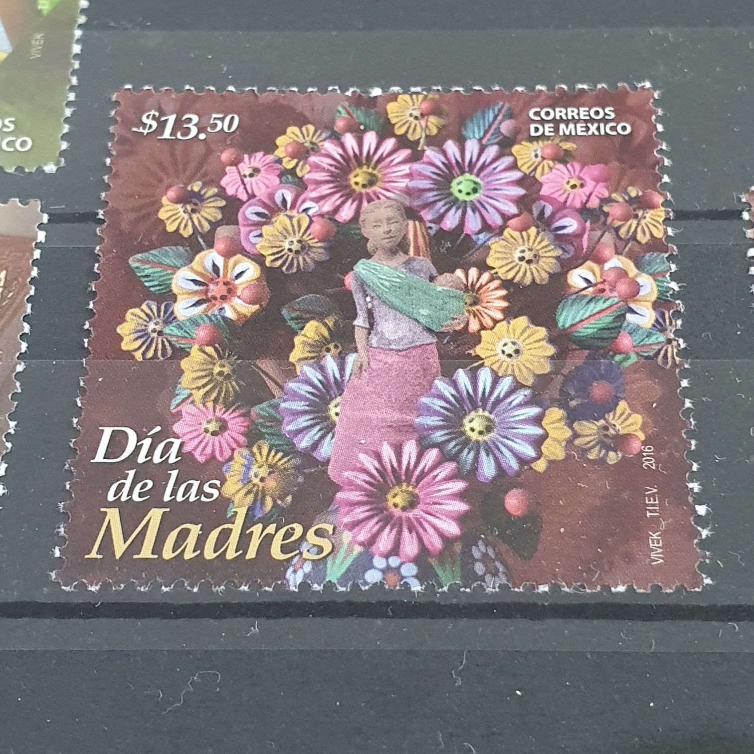 Día De Las Madres  stamp collectible - Main Image 2