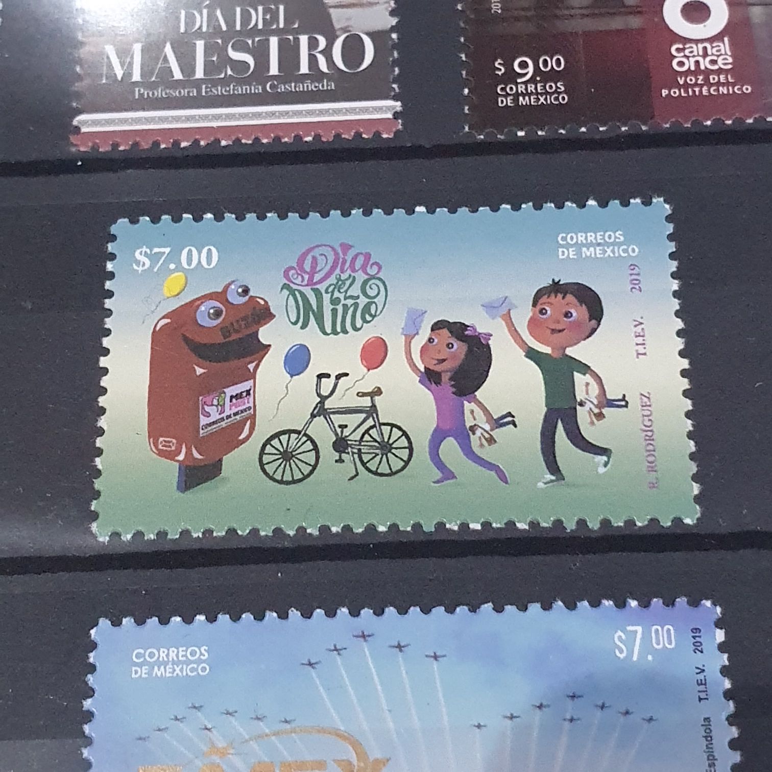 Día Del Niño  stamp collectible - Main Image 2