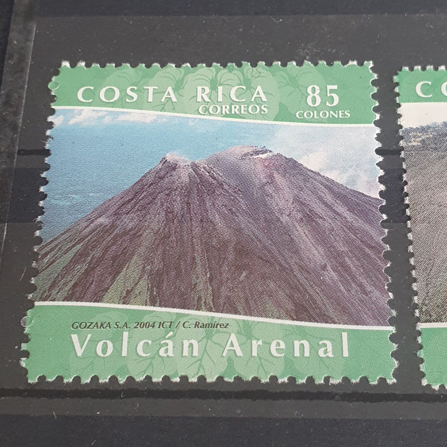 Volcán Irazu  stamp collectible - Main Image 2