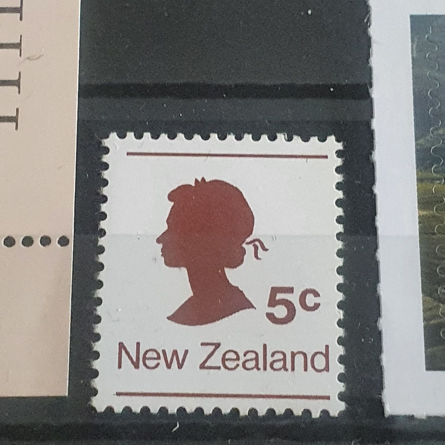 New Zealand  stamp collectible - Main Image 2