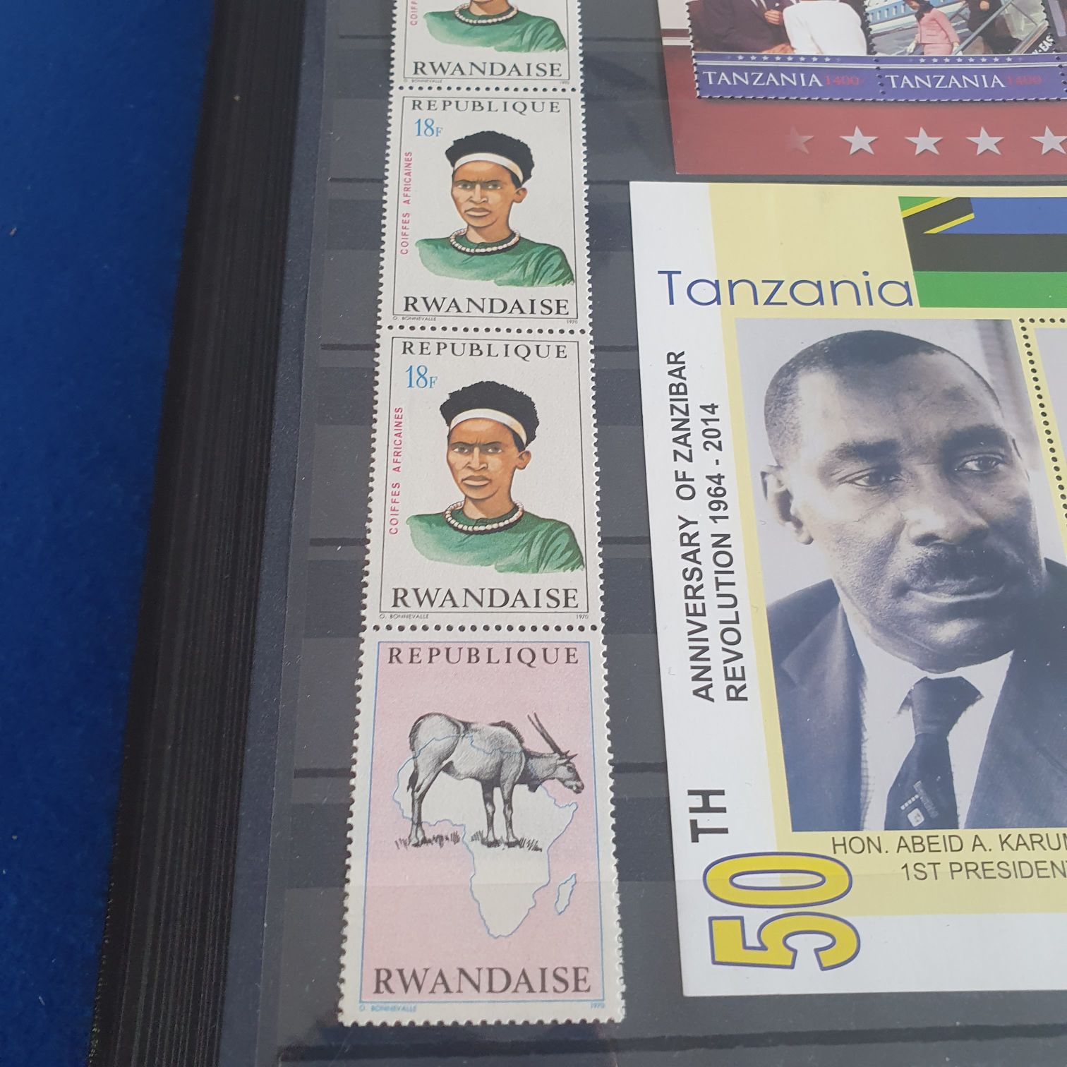 Coiffes Africaines  stamp collectible - Main Image 2