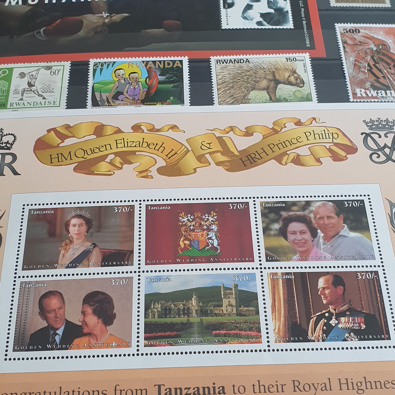 Queen Elizabeth II  stamp collectible - Main Image 2