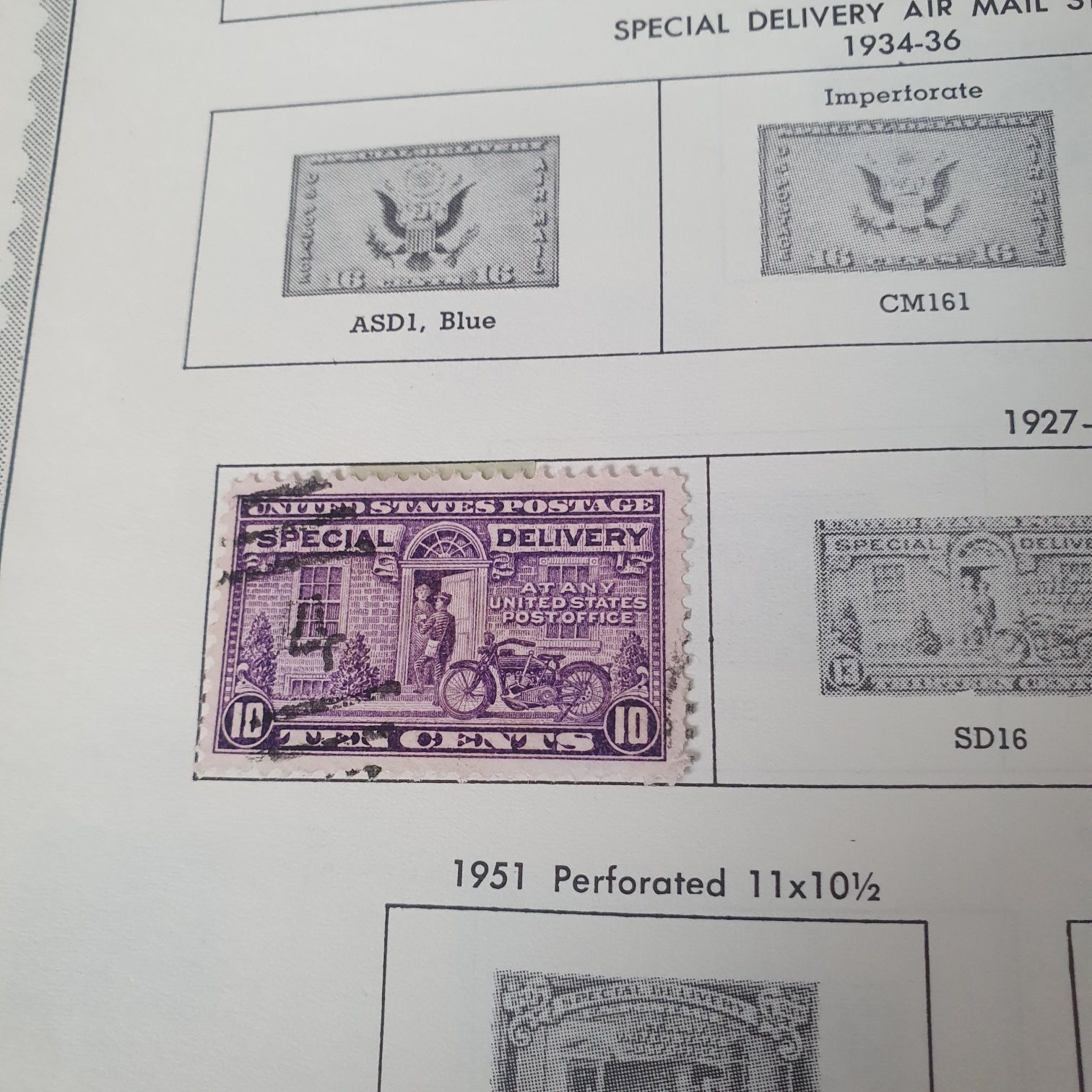 Perforated  stamp collectible - Main Image 2