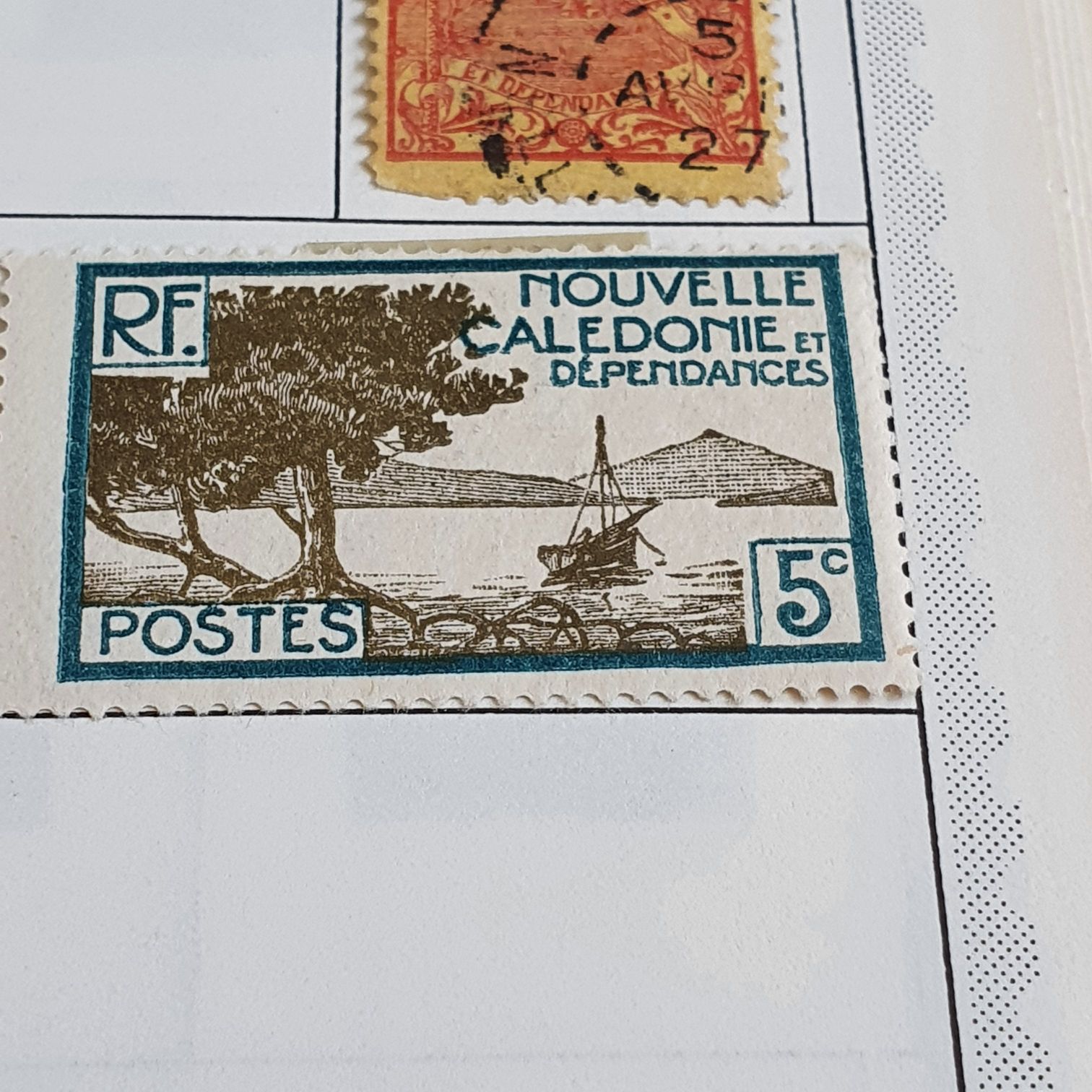 New Caledonia  stamp collectible - Main Image 2