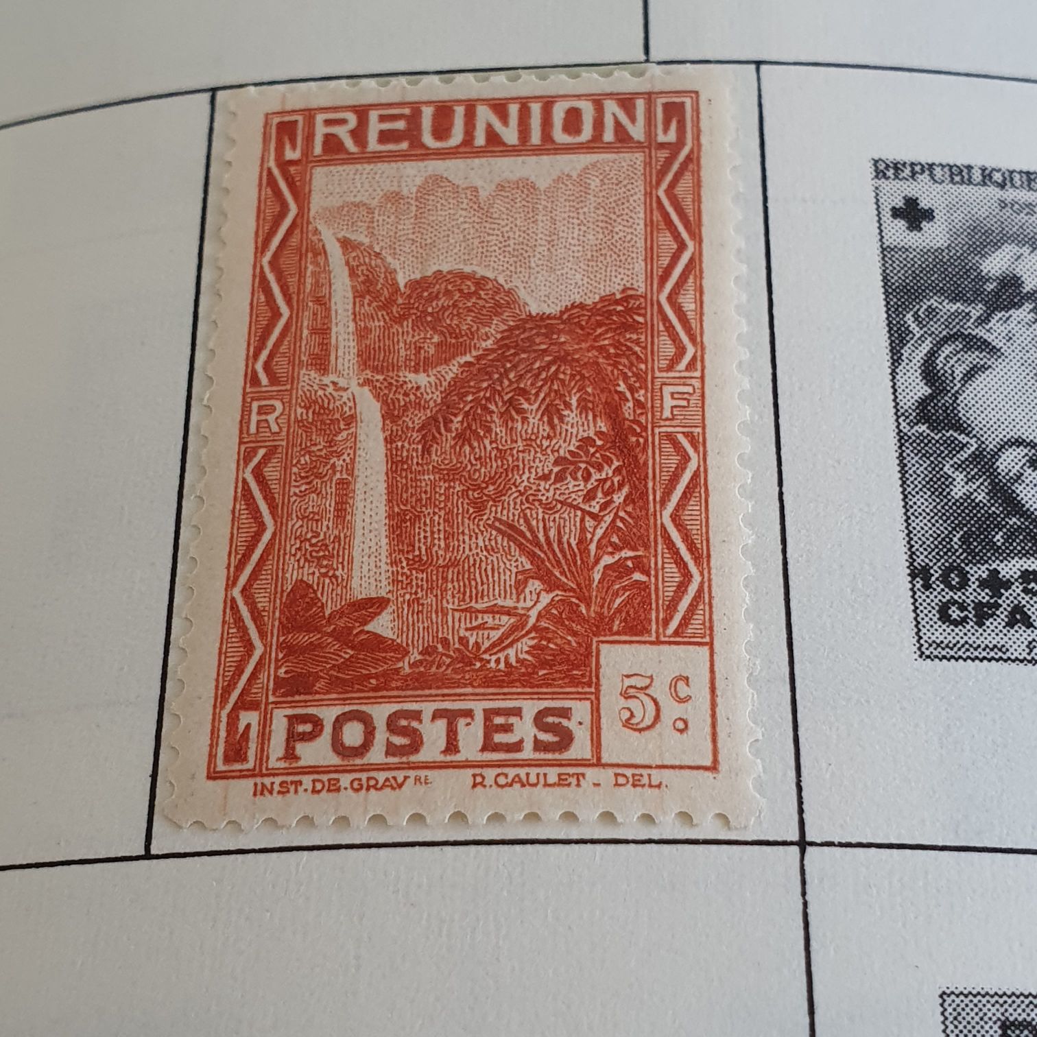 Reunion  stamp collectible - Main Image 2