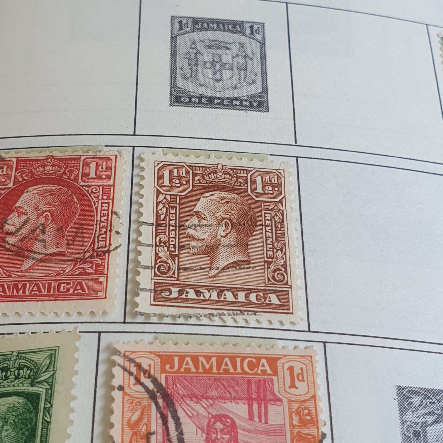 Contemporary Christmas: Drawing Of Santa Claus