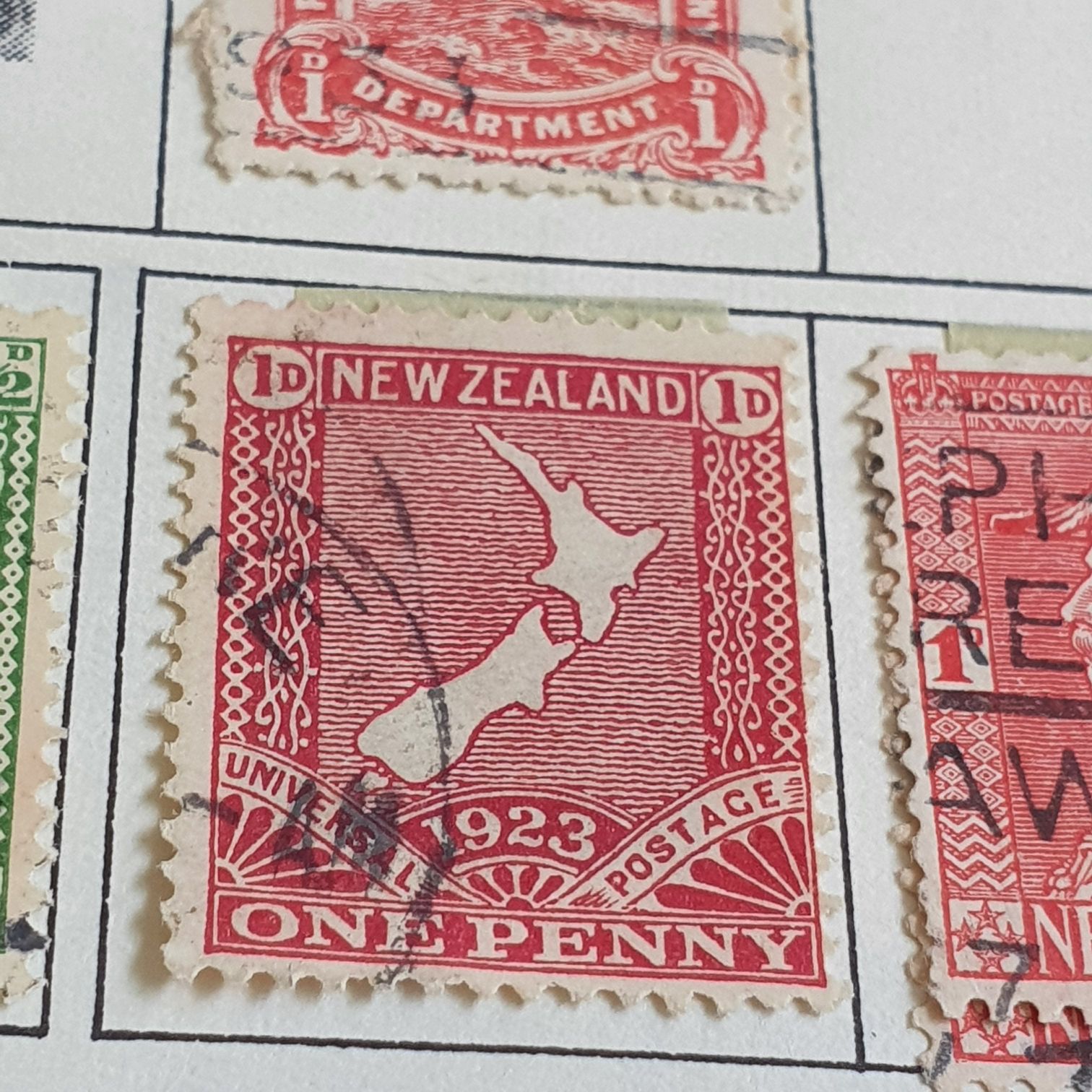 New Zealand  stamp collectible - Main Image 2