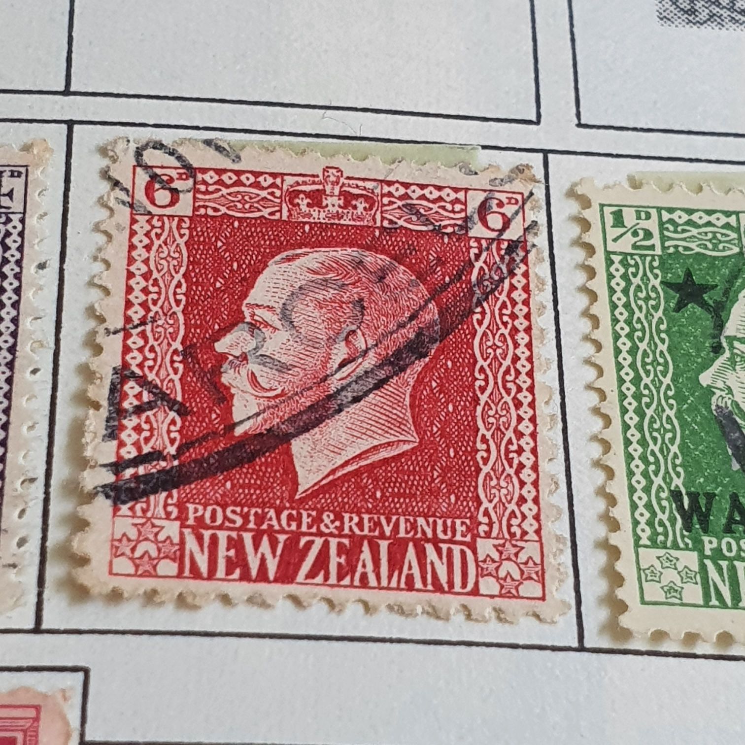 New Zealand  stamp collectible - Main Image 2