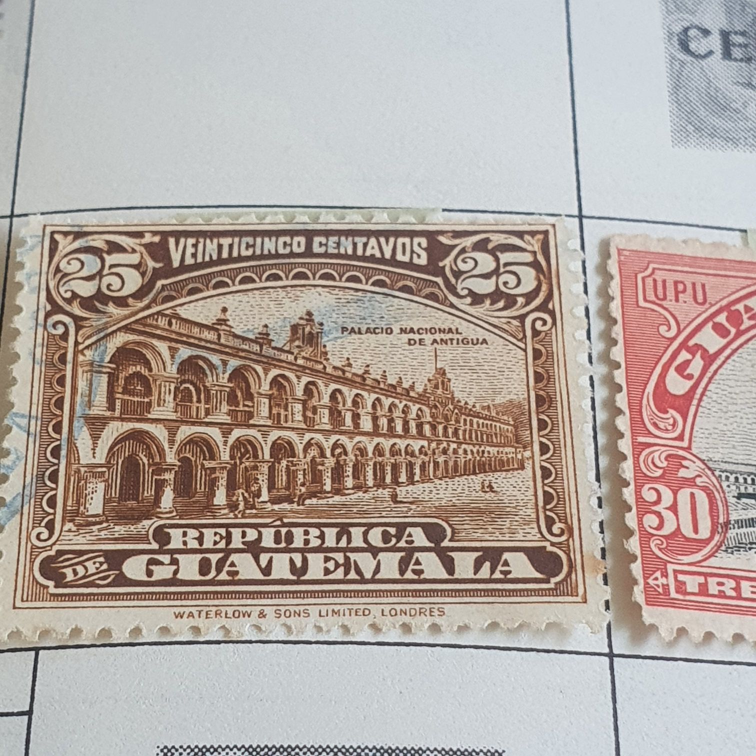 Elizabeth Craft Metal Die-planner Essentials 32 Viewmaster