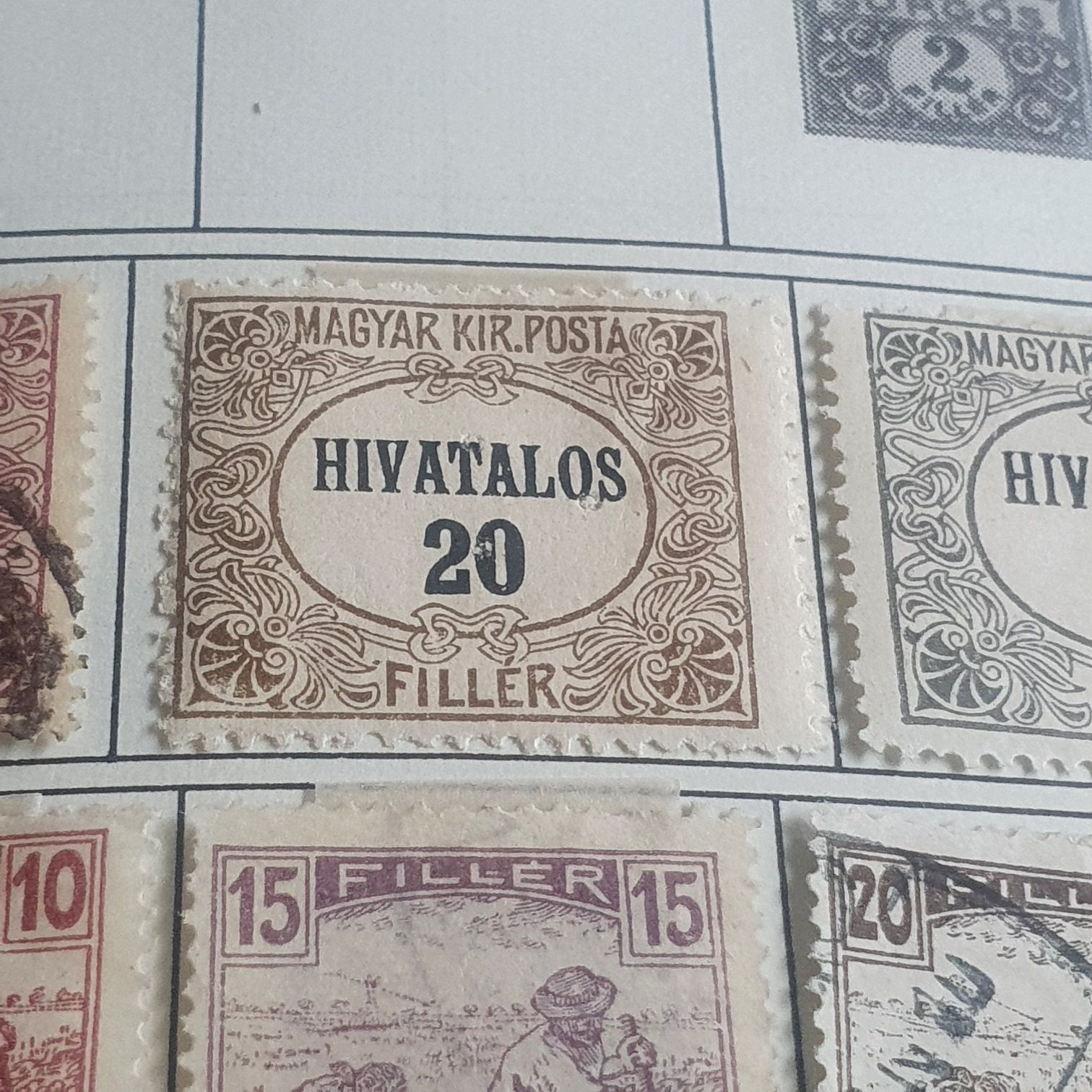 Hivatalos  stamp collectible - Main Image 2
