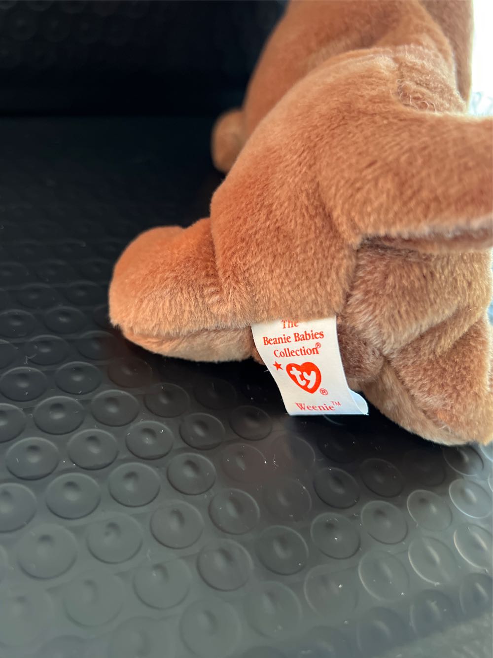 Beanie Baby Weenie The Wiener Dog Errors Very Rare Ty Beanie Babies Weenie Dachshund 4013 Style 4013 Dachshund Dog Toy Ty Weenie Dog Ty  stamp collectible [Barcode 008421040131] - Main Image 3