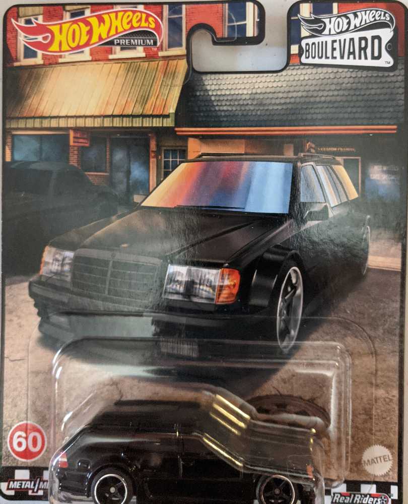 Italy: 1980 Castello Di Montagna 