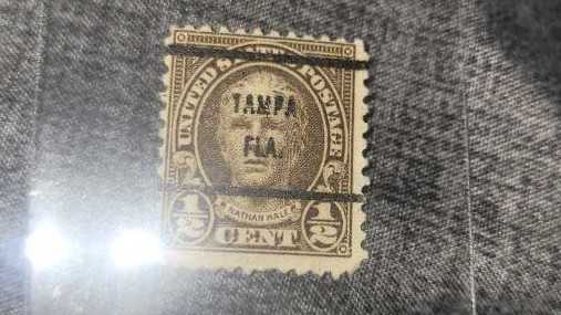 Hot Wheels Premium Jay Leno's Garage Jay Leno Tank