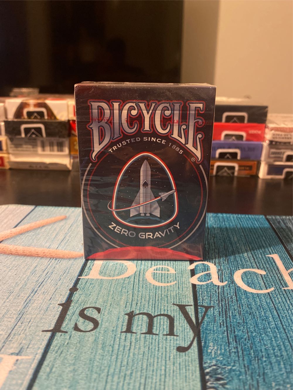 US Airmail: Winged Globe