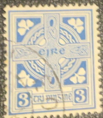 Red Coat Of Arms  stamp collectible - Main Image 2