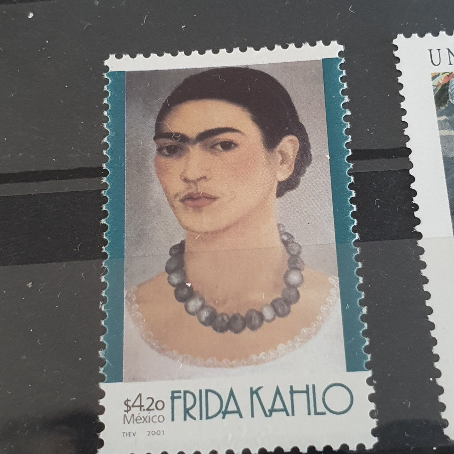 Frida Kahlo  stamp collectible - Main Image 2