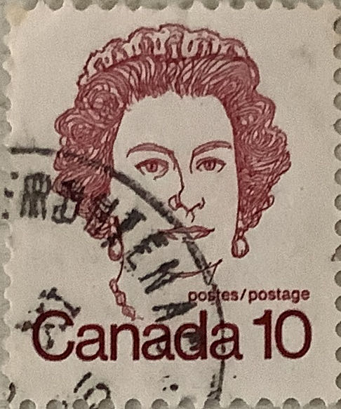 129 Eight Kitten Motifs